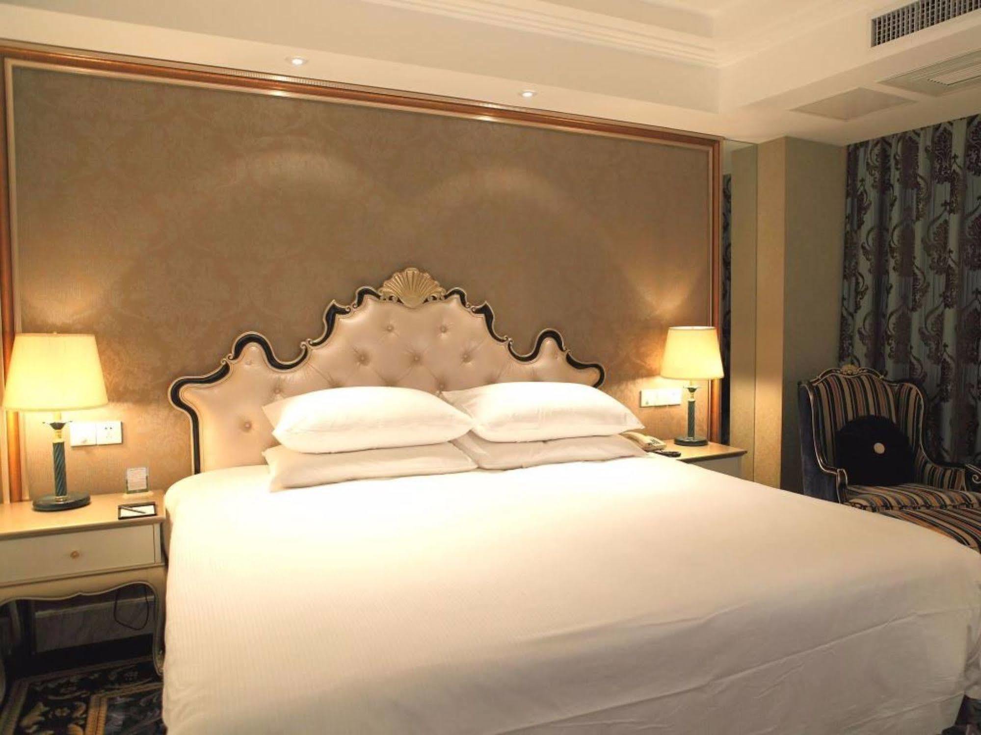 Jingli Hotel Нанкин Экстерьер фото